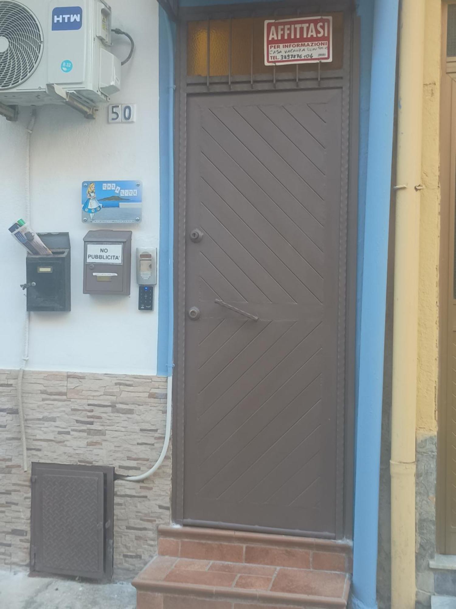 Casa Alice Hotell Isola delle Femmine Exteriör bild